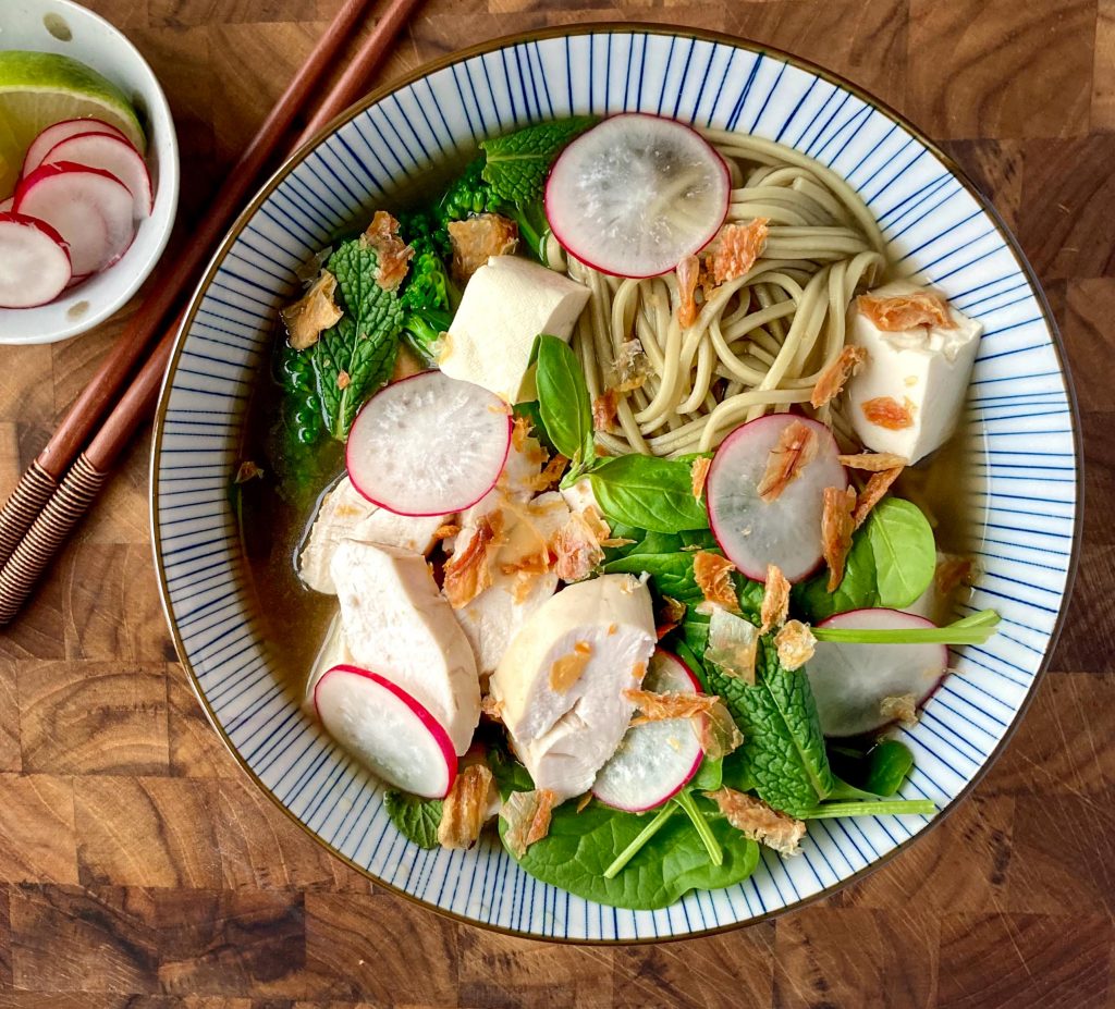 Chicken, tofu and spinach noodle soup - FoodMarble Blog